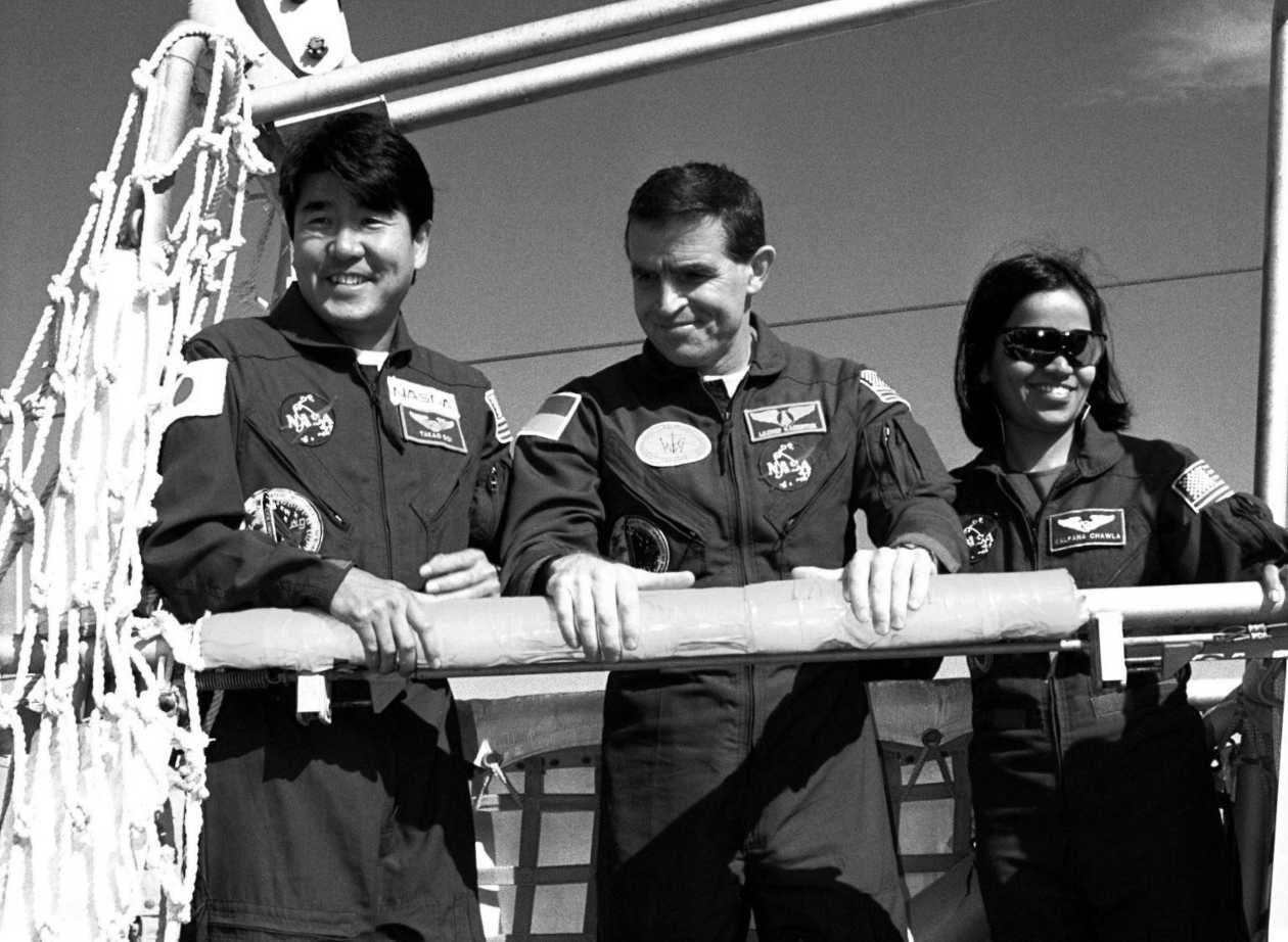 NASA Ukrainian astronaut with crewmates